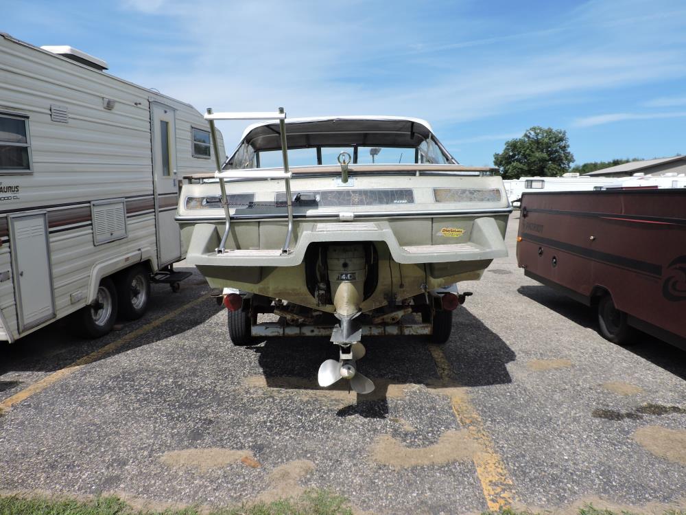 Crazy Lot View Our Recreation Item 1977 Hammond Speed Boat 17