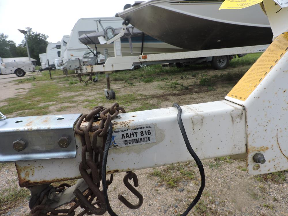 1991 Lund Tyee 1850 with shorelander trailer 